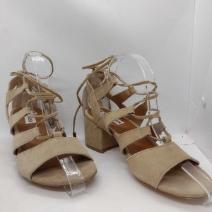 Steve Madden Hydii Sandals Gladiator Suede  Sz 6.5. Summer Festival